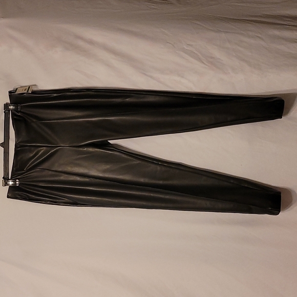 Anne Klein Faux Leather Pull on Leggins - Picture 11 of 16